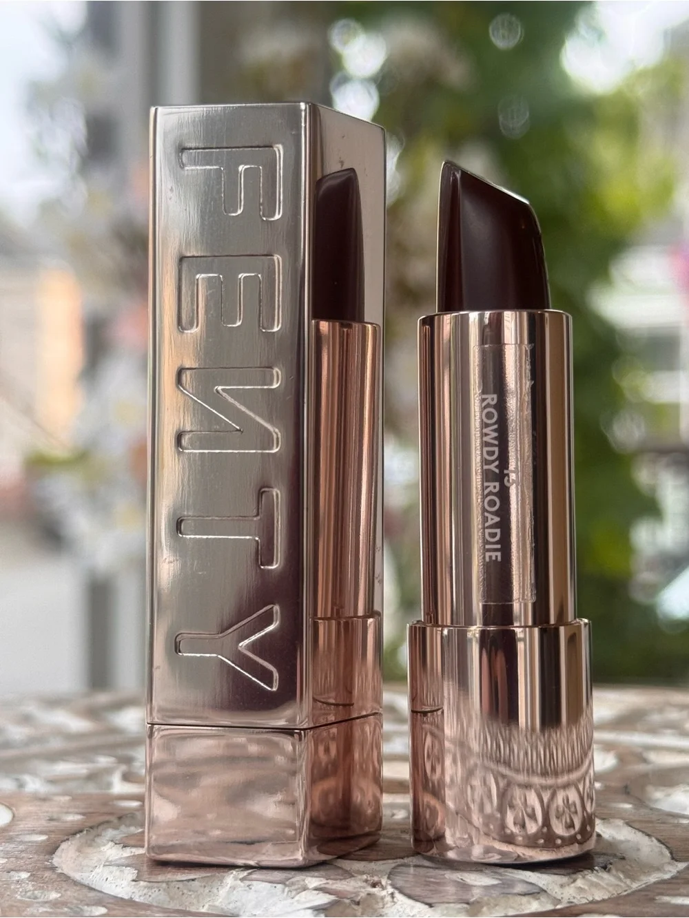 Fenty Beauty Icon Semi-Matte Refillable Lipstick 13 Rowdy Roadie with Case